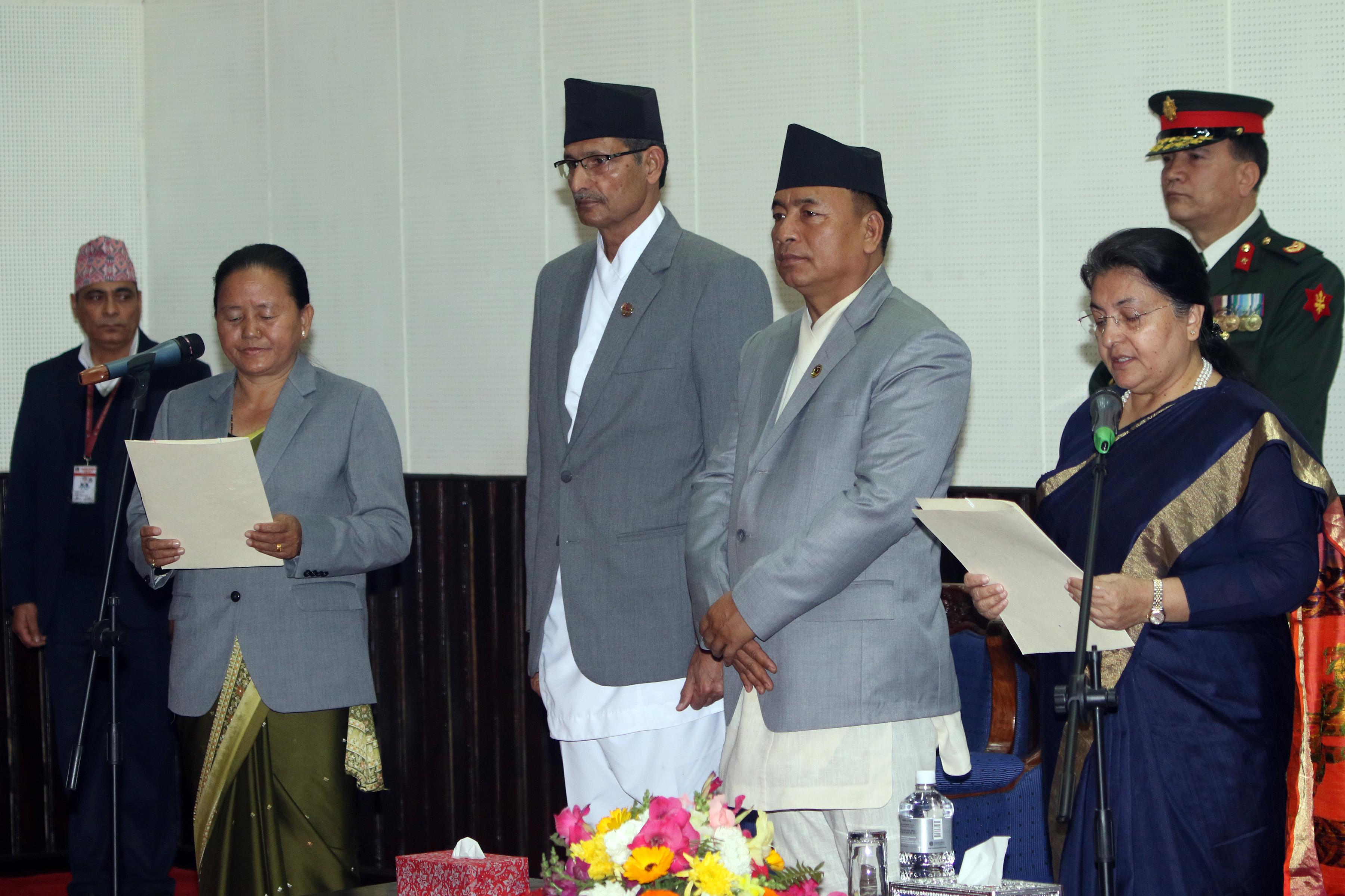president-administers-oath-to-minister-tumbahangphe
