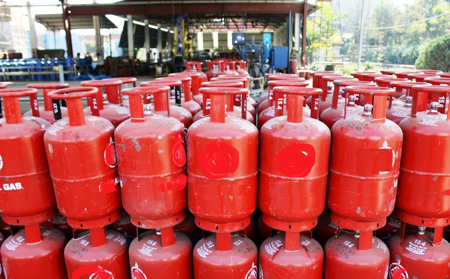 gas-distributors-to-maintain-record