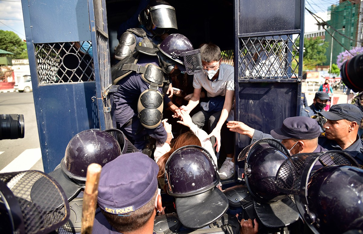 47-chinese-nationals-detained-for-protesting-in-restricted-zone