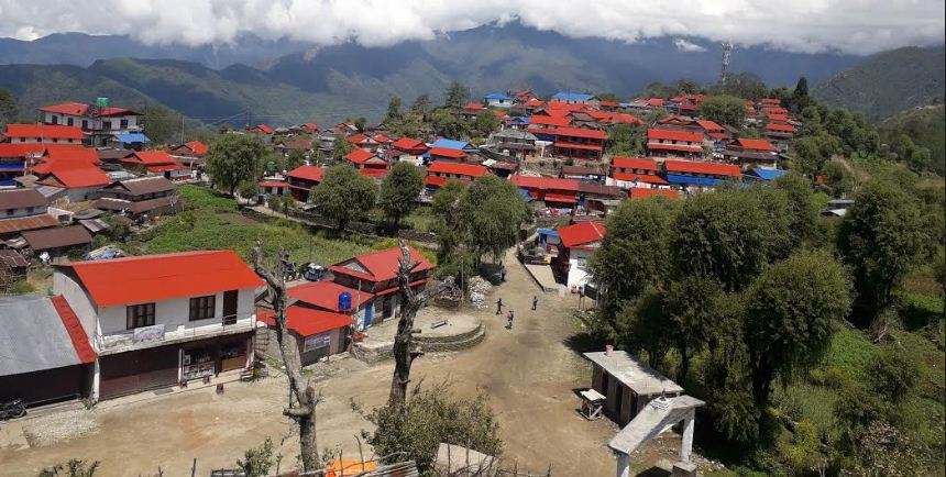 ghalegaon-locals-busy-renovating-houses