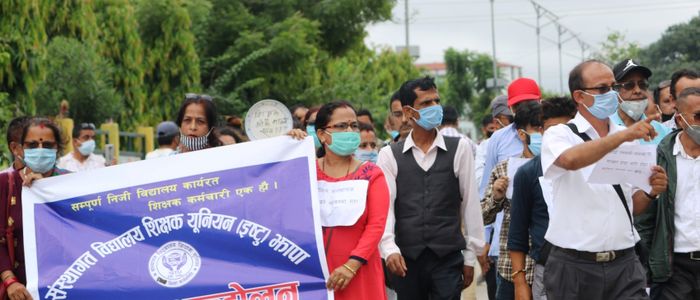 private-school-teachers-resort-to-street-protest