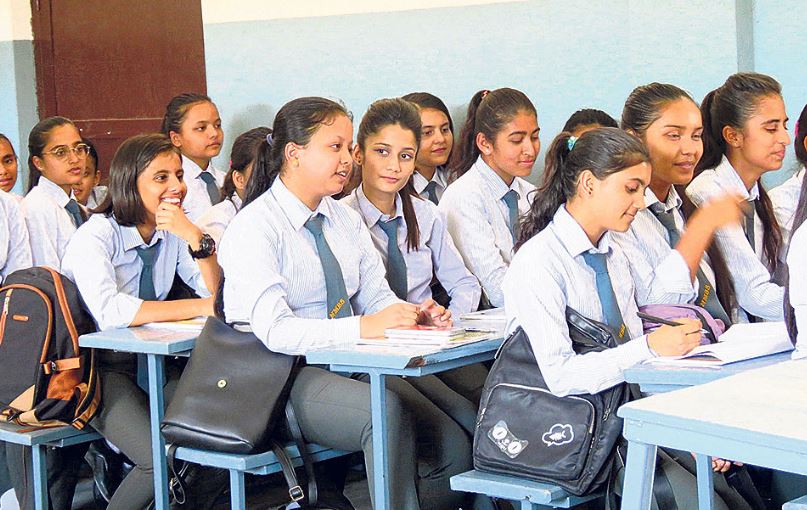 government-eliminates-grade-xi-board-examinations