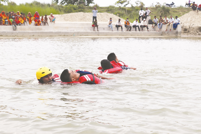 two-deaths-in-24-hrs-heavy-rains-forecast-for-five-days