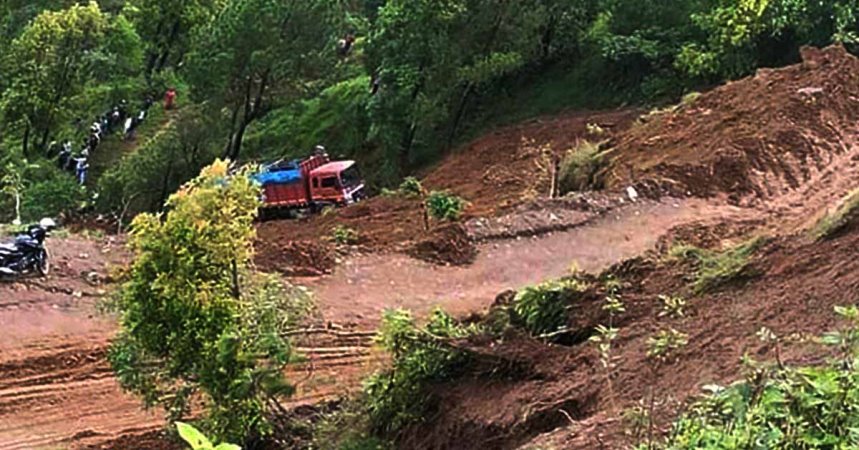 four-die-in-rain-caused-disaster