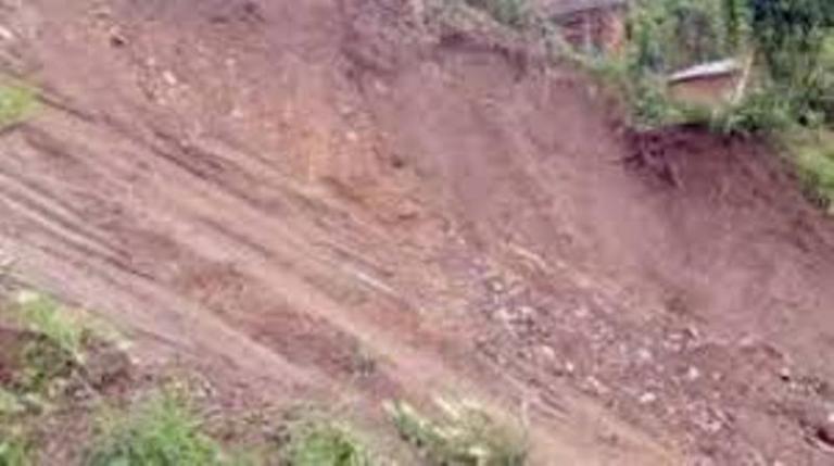 landslide-disrupts-road-leading-to-bhotkhola