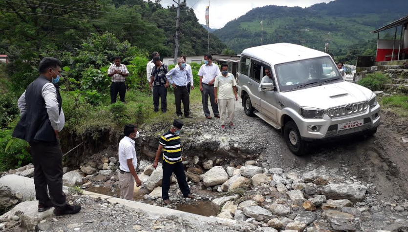 state-assembly-committee-inspects-damaged-besisahar-chame-road