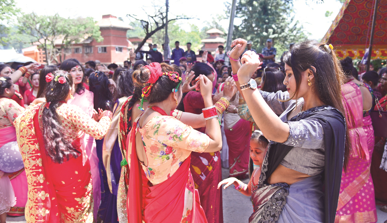 women-celebrating-this-teej-at-home