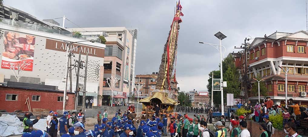 astrologers-concern-over-fixing-inauspicious-time-for-rato-machhindranath-chariot-pulling