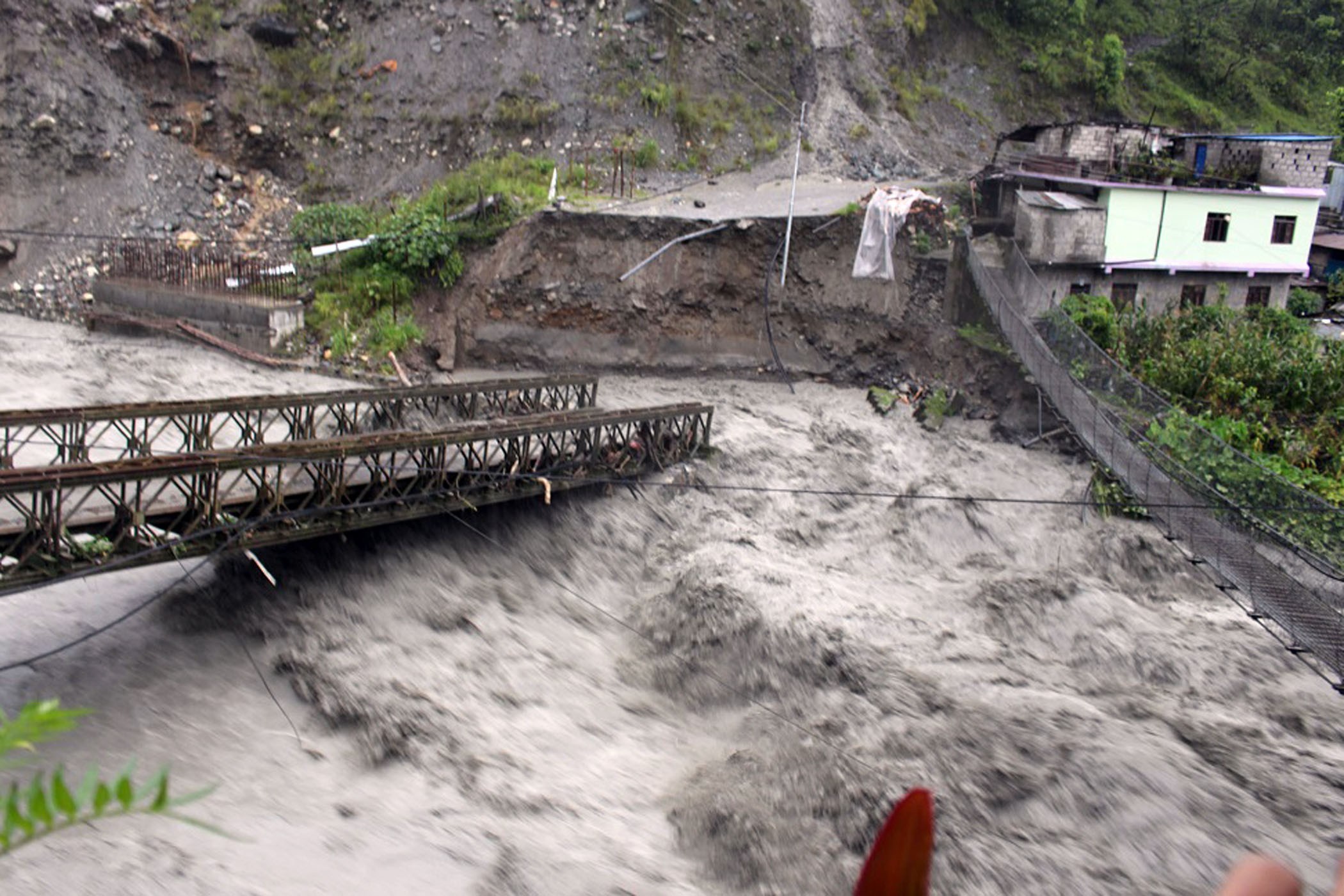 people-of-myagdi-district-living-in-us-donate-rs-34-million-to-flood-victims