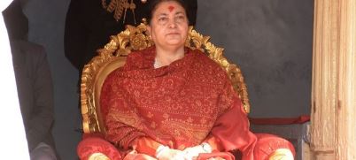 president-bhandari-receives-dashain-tika-jamara