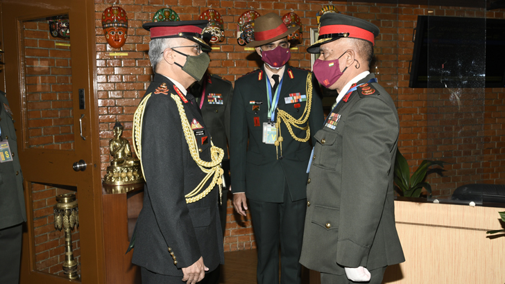 indian-coas-visits-pashupatinath-and-basantpur