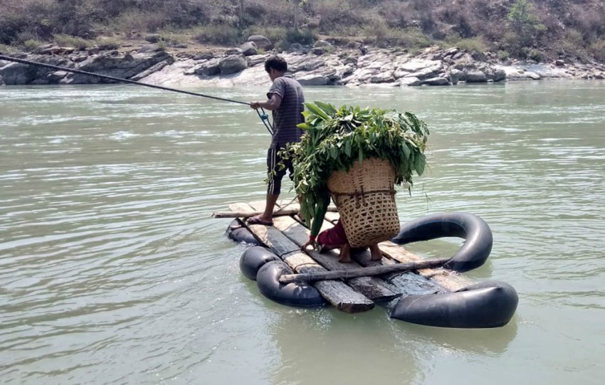 locals-forced-to-pay-to-cross-river