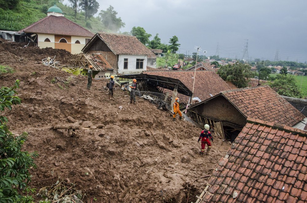 26-missing-at-least-13-dead-in-indonesia-landslides