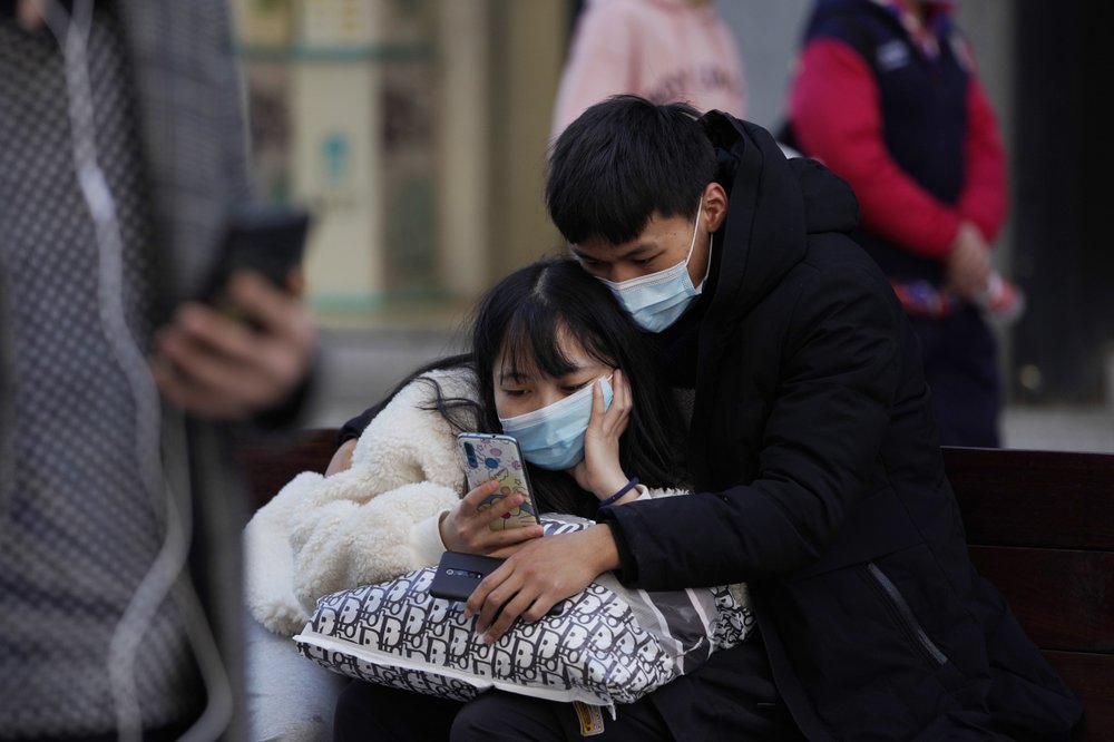 china-says-covid-19-hospitalizations-above-1000