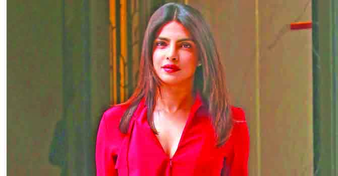 priyanka-jonas-hints-at-shock-role-in-the-matrix-4