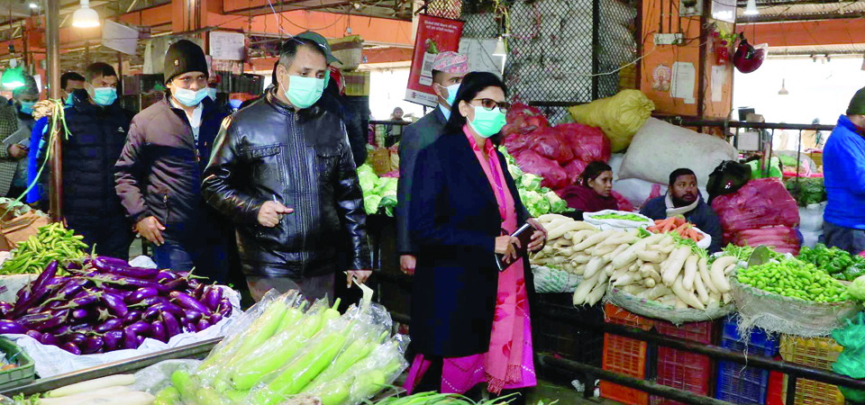 minister-aryal-inspects-kalimati-market