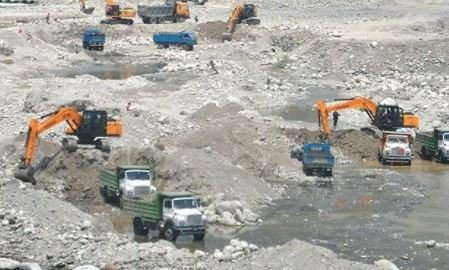 two-police-personnel-assaulted-for-attempt-to-control-illegal-mining