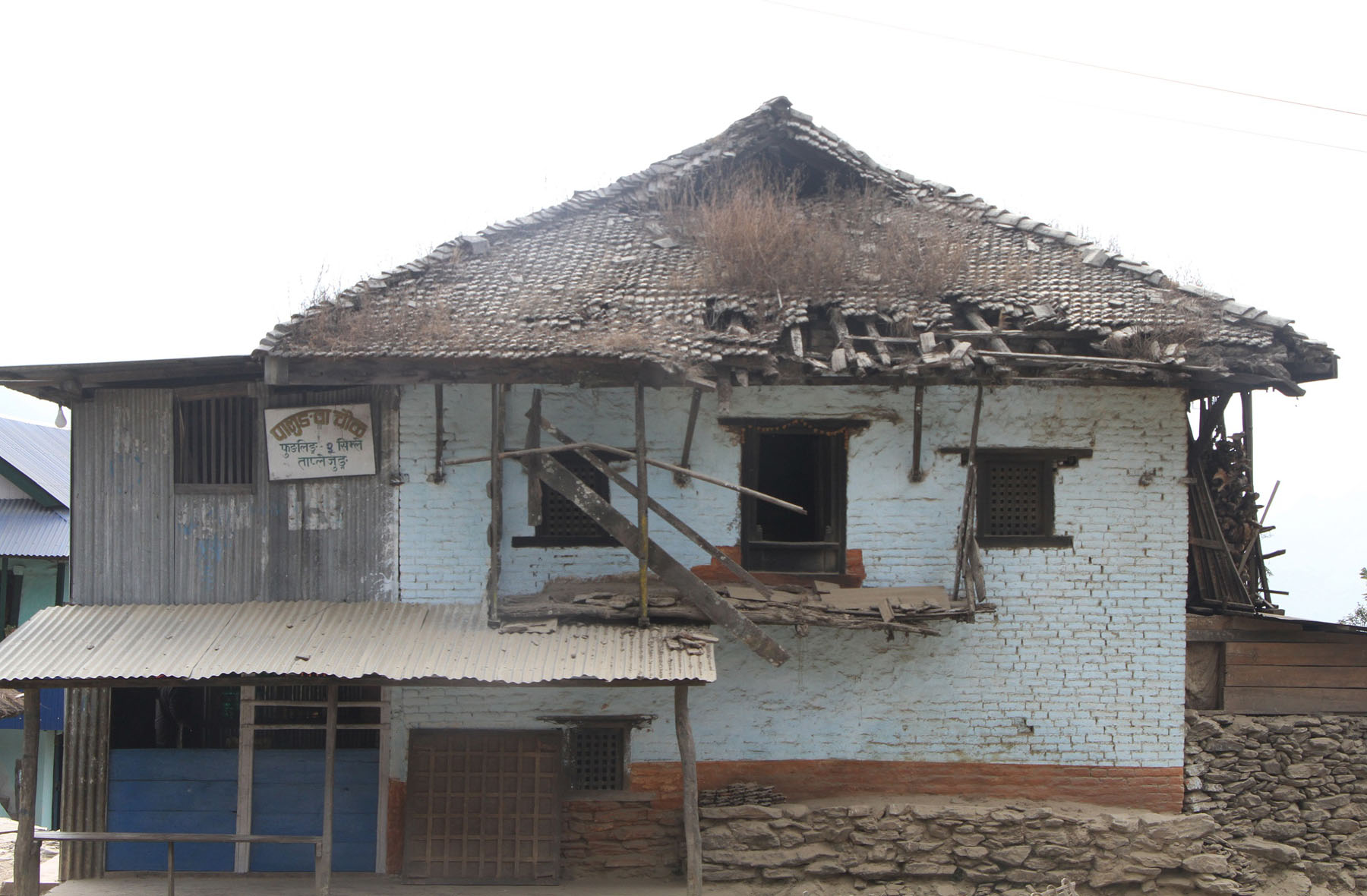 historic-palungwa-palace-in-taplejung-crying-for-conservation