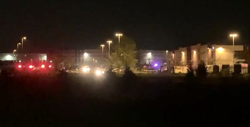 8-dead-in-shooting-at-fedex-facility-in-indianapolis