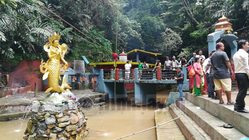 chhabdi-barahi-in-tanahun-attracting-thousands-of-visitors