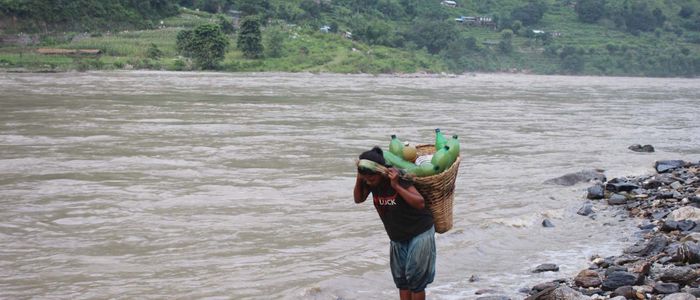 people-forced-to-drink-polluted-river-water