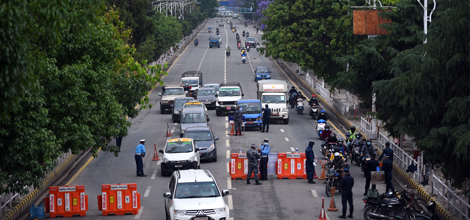 people-flouting-restriction-order-police