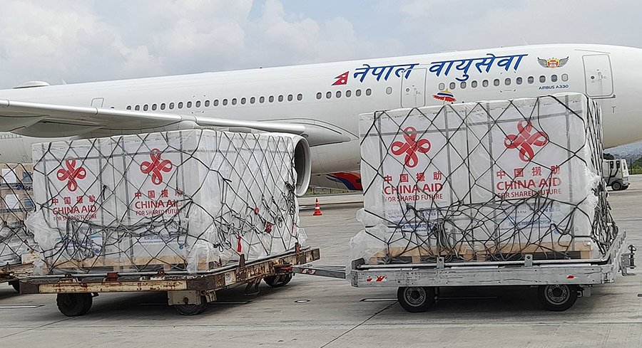 nac-plane-brings-in-800-thousand-doses-of-anti-covid-vaccine-provided-by-china