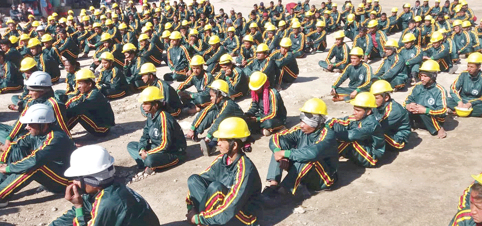 members-of-labour-employment-bank-go-to-india-for-work