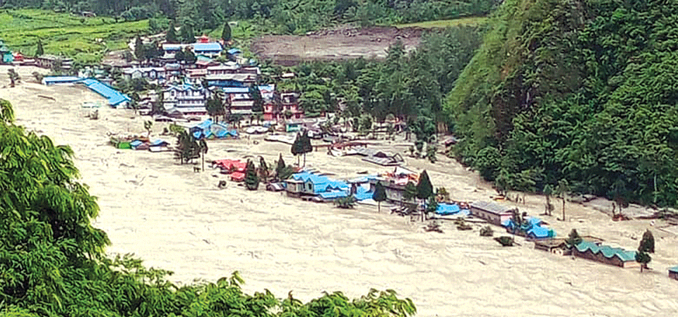 flood-death-toll-reaches-11-with-25-missing