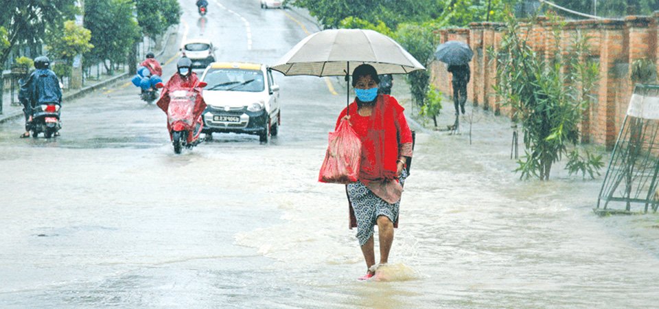 weather-heavy-rain-along-with-thunder-and-lightning-forecast