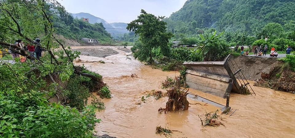 bailey-bridge-being-fixed-over-chhabdi