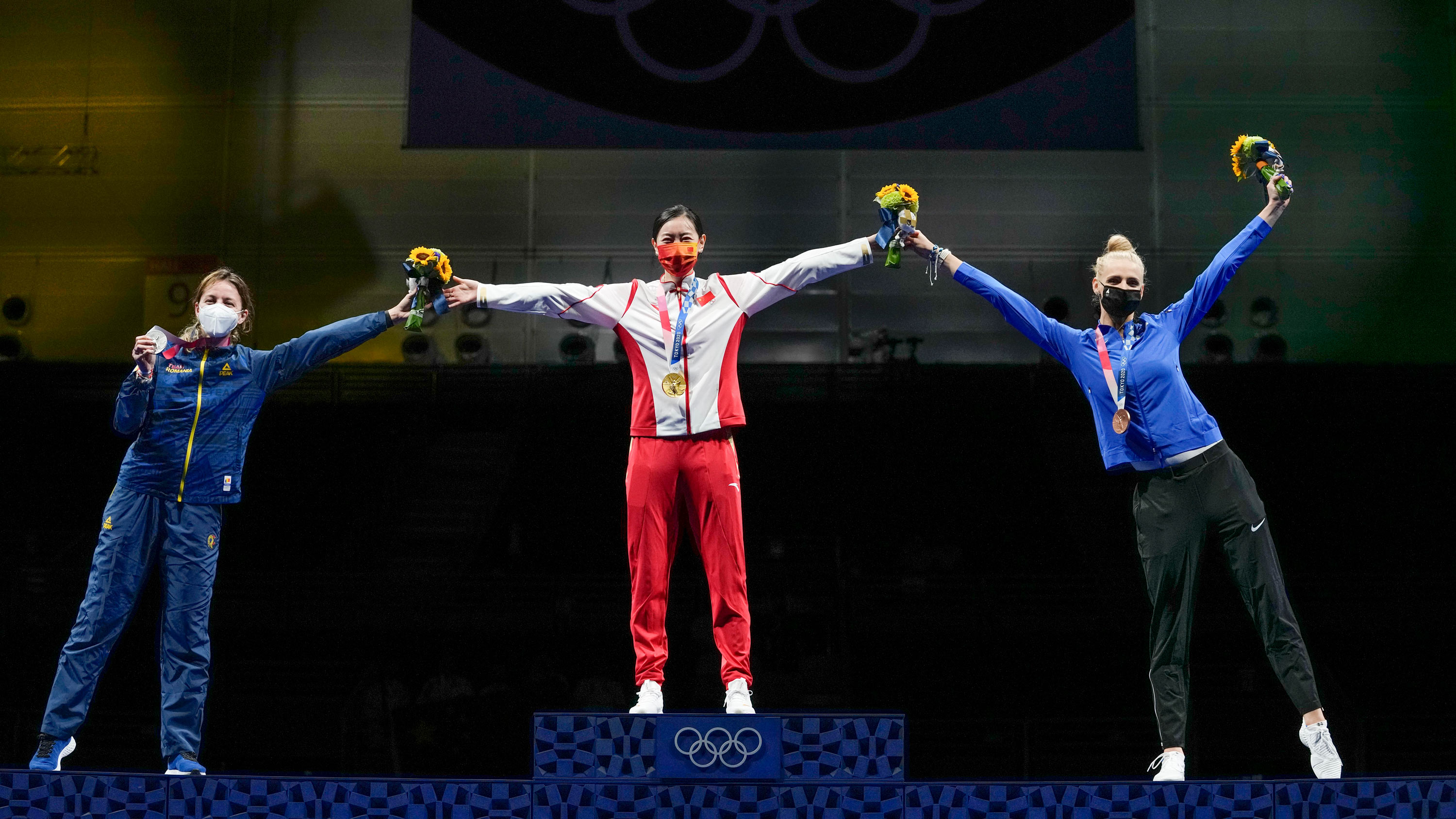 ioc-says-masks-on-the-olympic-podium-are-a-must-have