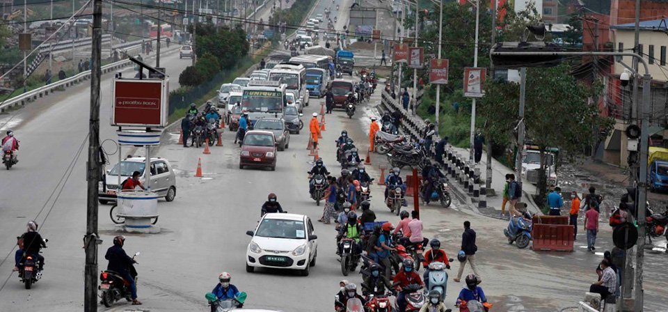 public-private-vehicles-banned-after-8-pm-in-kathmandu-valley