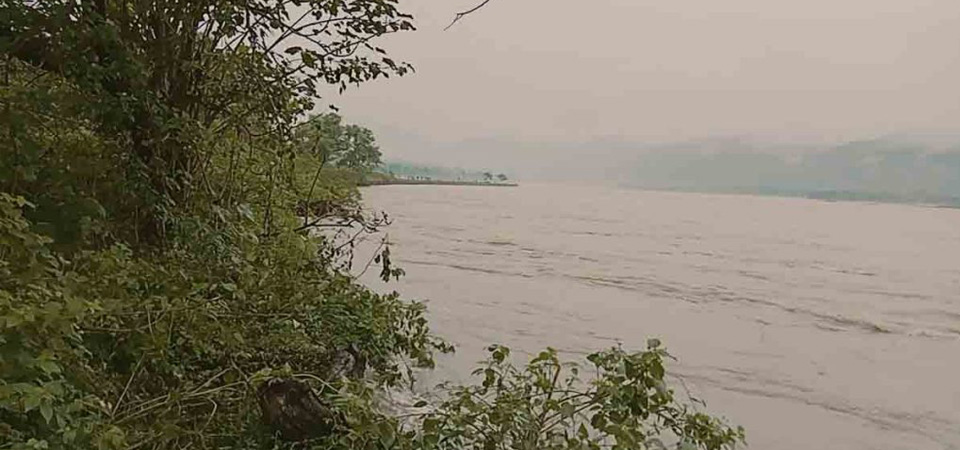 saptakoshi-water-level-rises-poses-danger-of-inundation-31-34