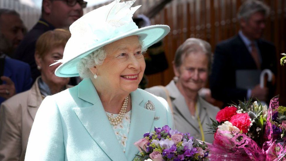 queen-to-officially-open-the-scottish-parliament-at-holyrood