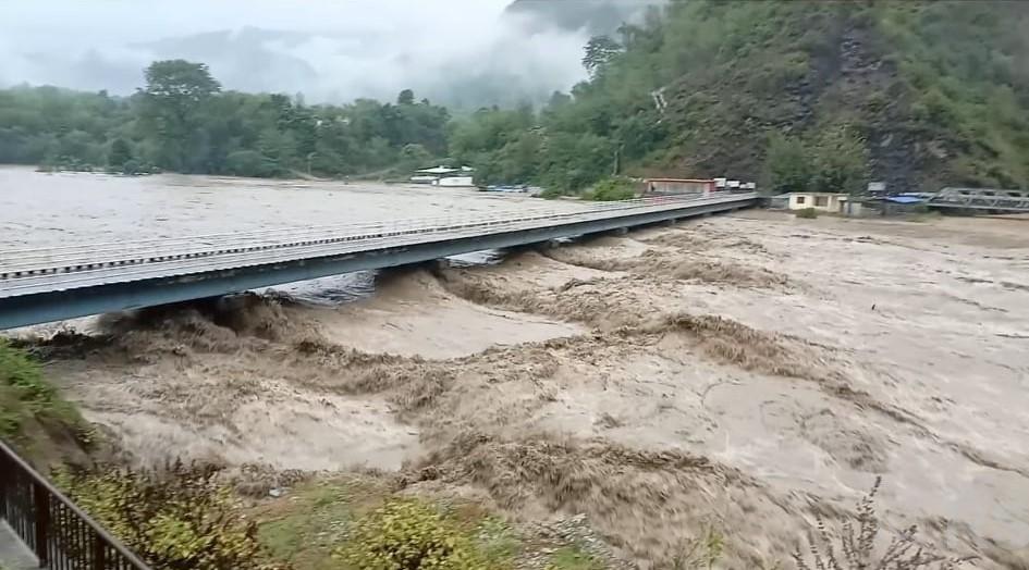 seti-river-flooded-people-in-vicinity-panicked