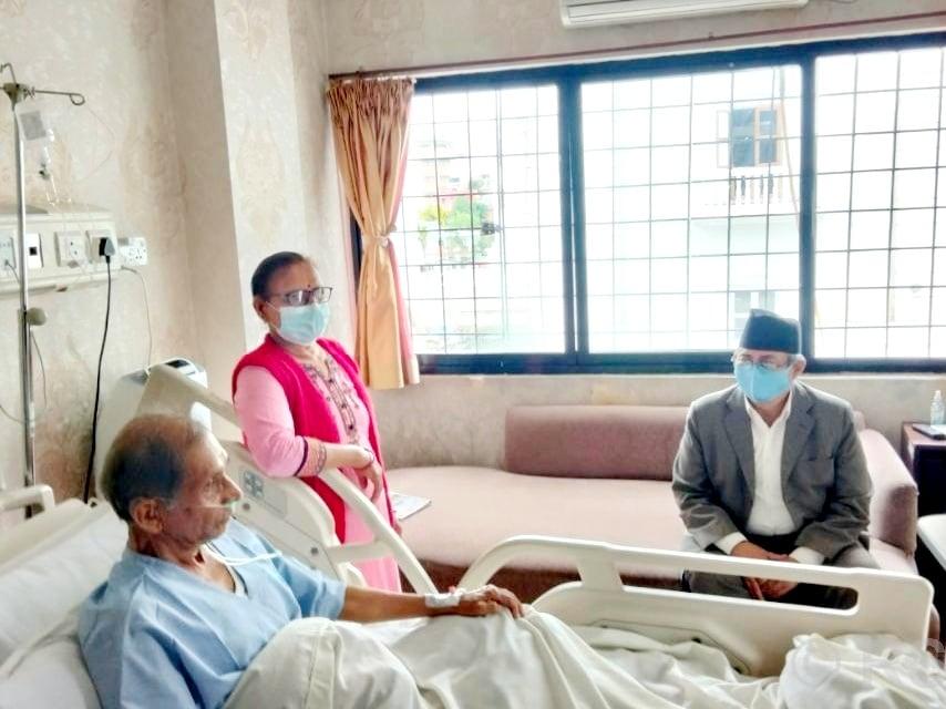 home-minister-khand-takes-stock-of-baidyas-health-condition