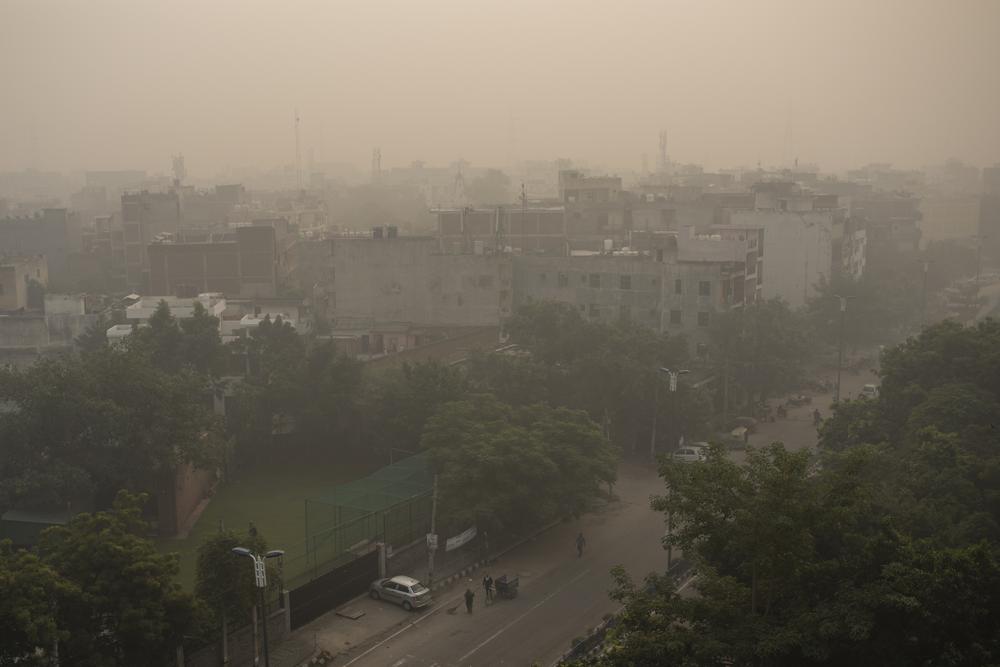 smog-chokes-indian-capital-as-air-pollution-levels-soar