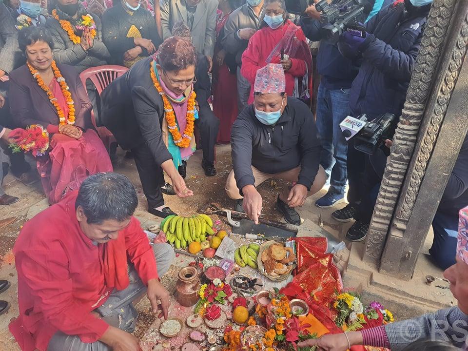 energy-minister-lays-foundation-for-construction-of-balkumari-temple