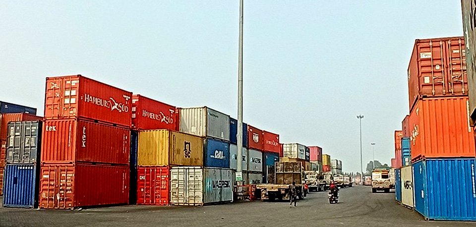 foreign-trade-amounts-rs-941-billion-in-five-months-import-soars-by-almost-60