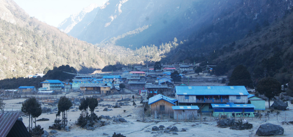 ghunsa-locals-leave-village-to-avoid-cold