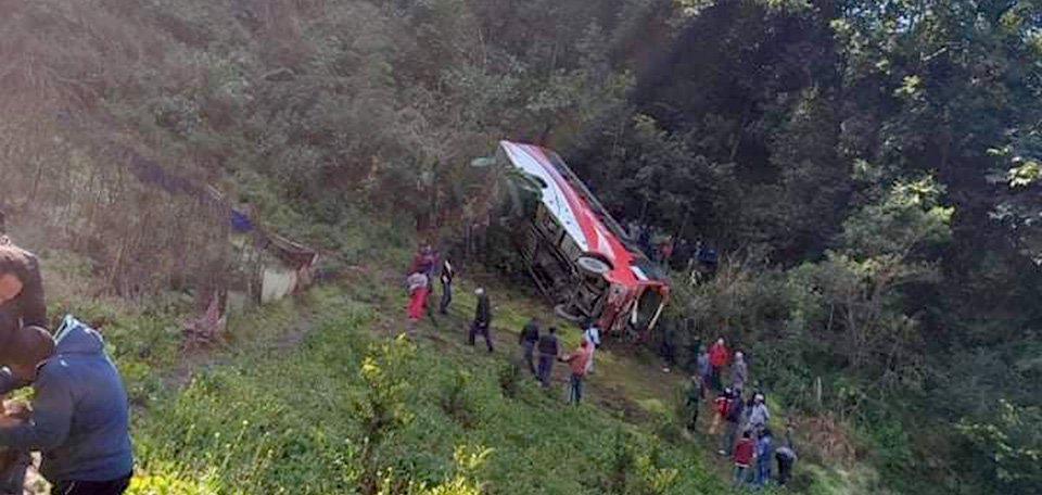 seven-dead-eight-injured-in-palpa-bus-accident