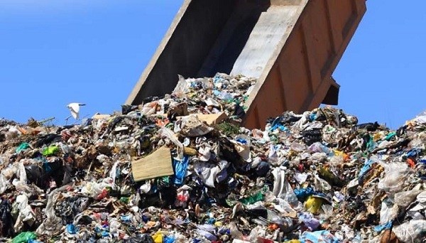 four-metric-tons-of-waste-management