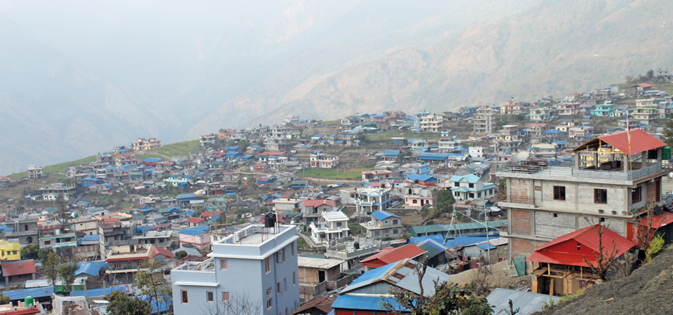 barpak-with-concrete-houses-no-more-a-pristine-village