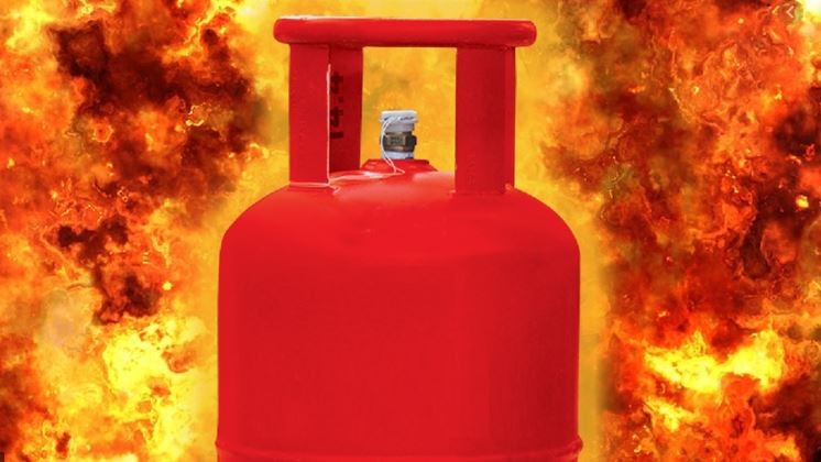 gas-cylinder-explodes-at-juwagal-house