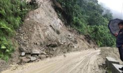 landslide-blocks-palpa-butwal-route
