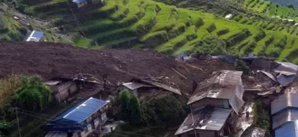 13-houses-buried-in-landslides-in-sindhupalchowk-members-of-five-families-still-missing