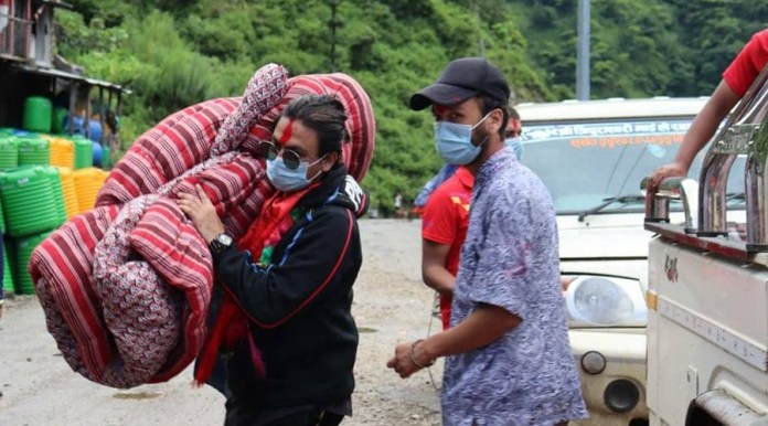paul-shah-helps-kalikot-landslide-victims