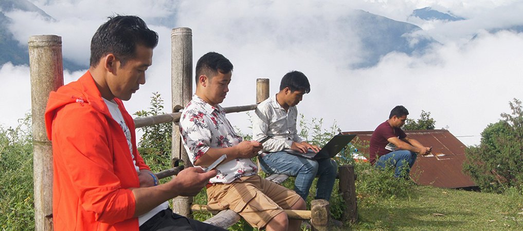 taplejung-locals-climbed-hillock-treetop-for-mobile-network-now-they-do-it-for-internet