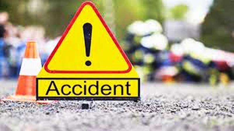 one-killed-two-injured-in-doti-tractor-accident